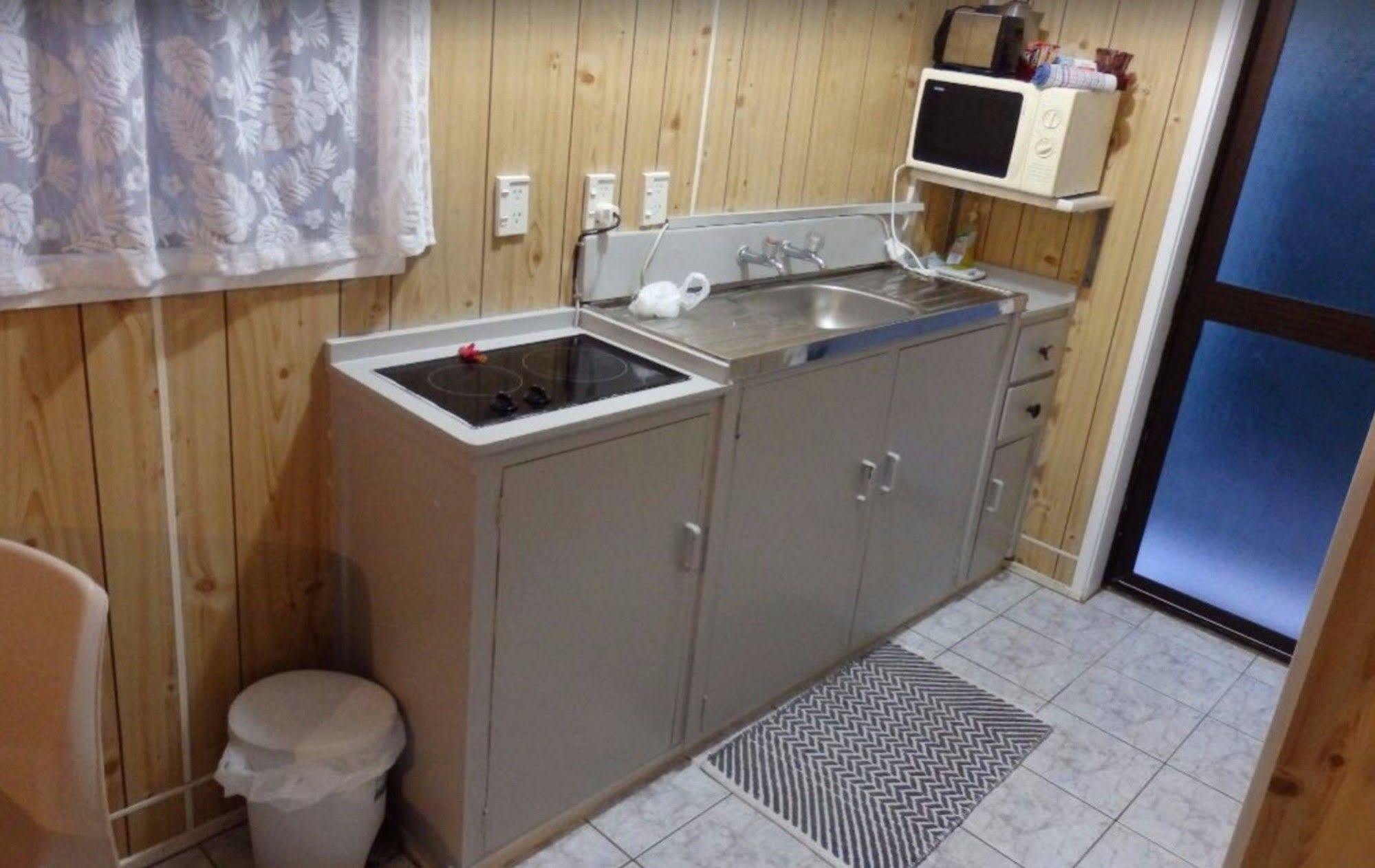 Rino'S Motel Arutanga Dış mekan fotoğraf