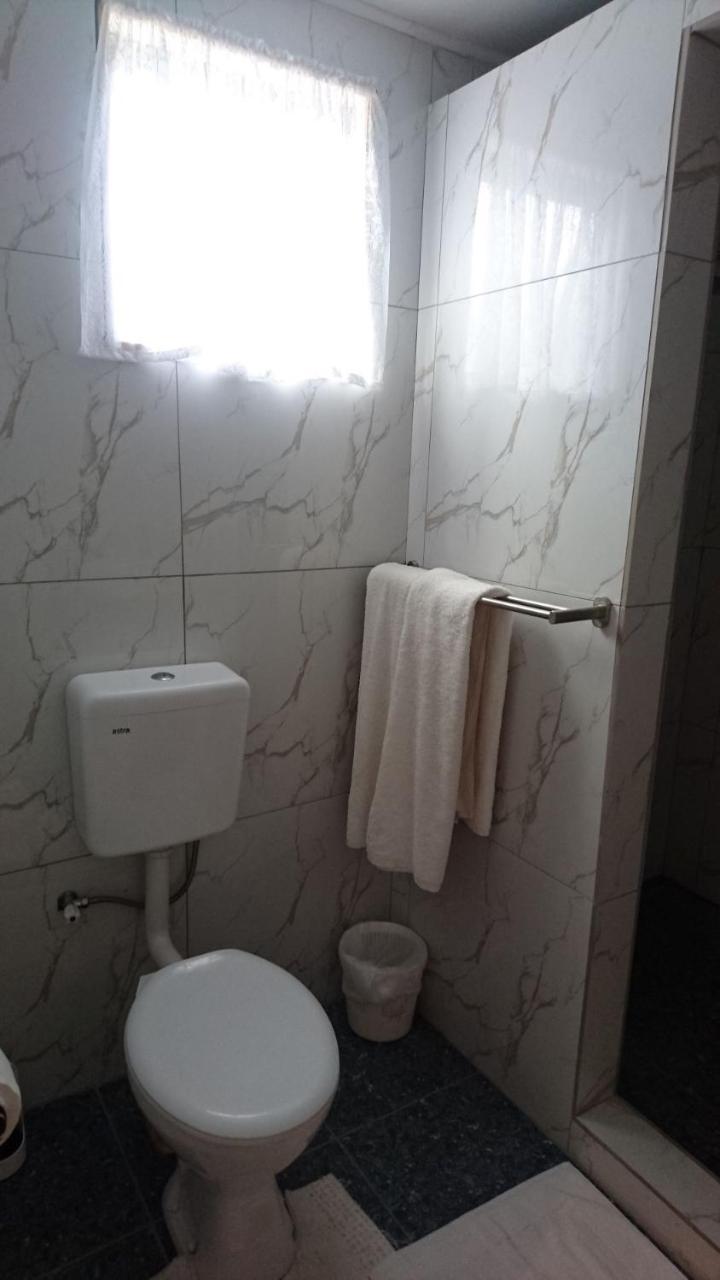 Rino'S Motel Arutanga Dış mekan fotoğraf